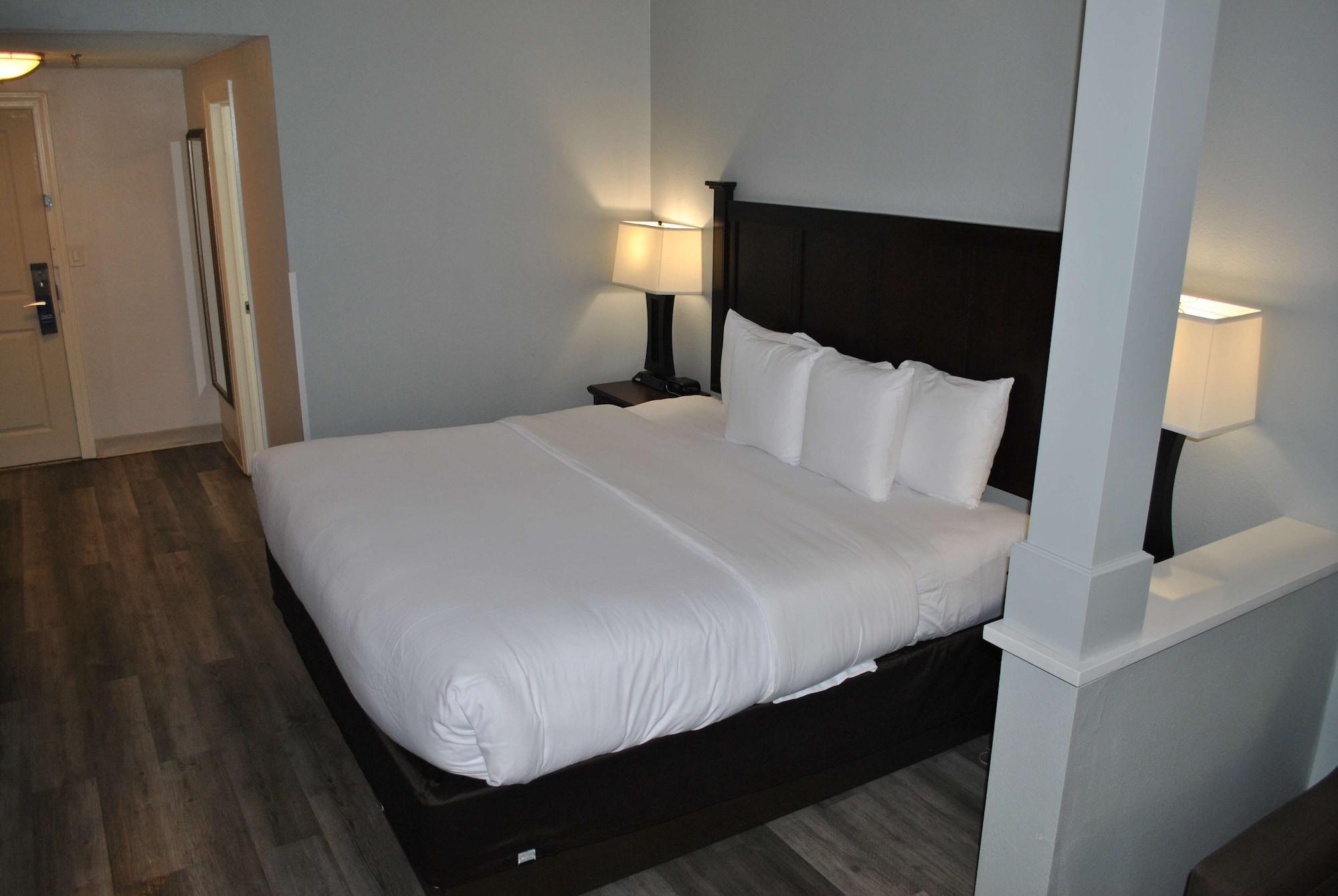 Best Western Paramus Hotel & Suites Exterior photo