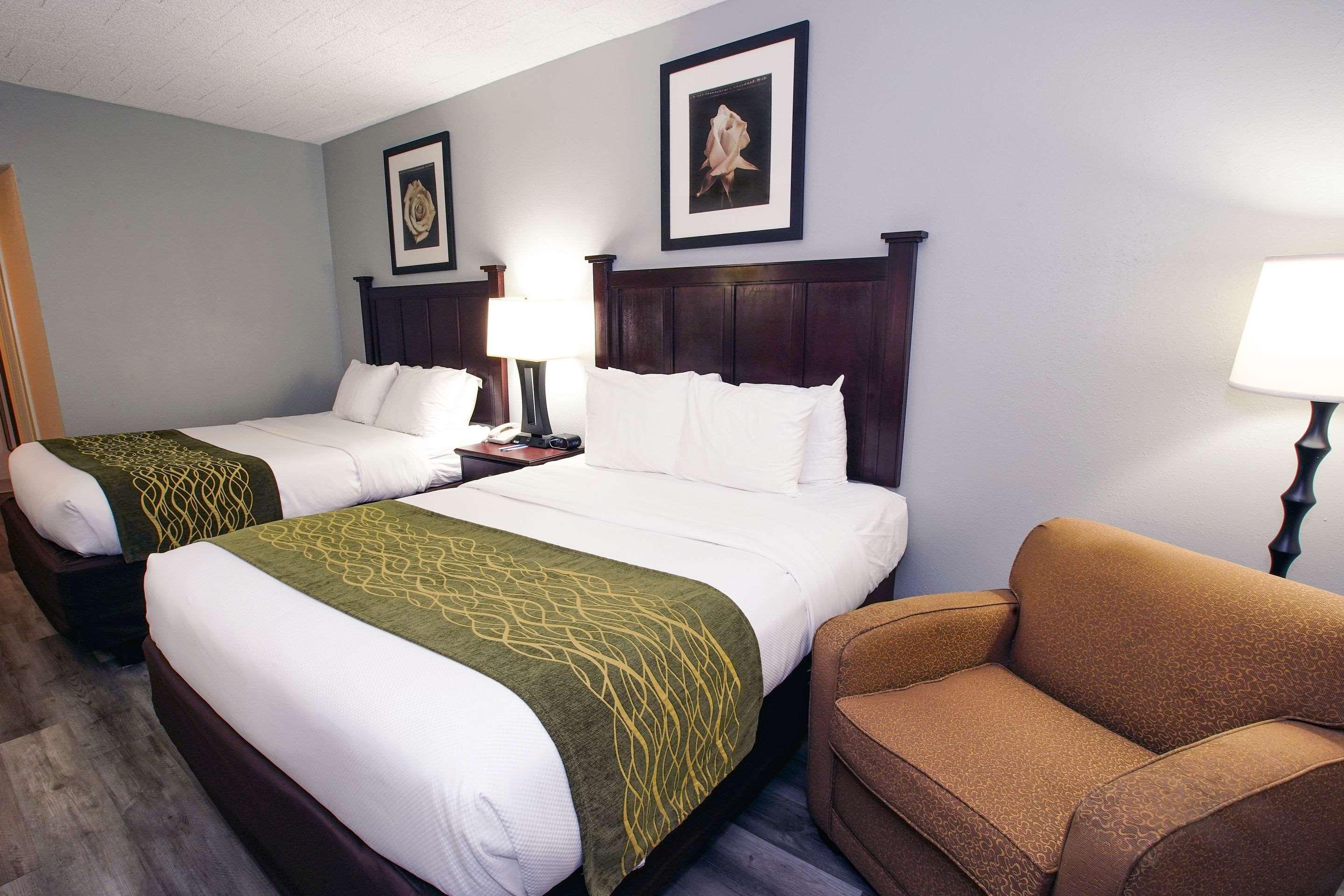Best Western Paramus Hotel & Suites Exterior photo