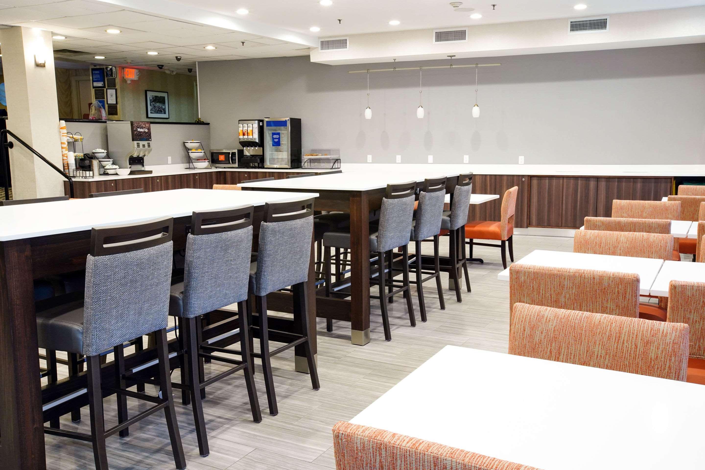 Best Western Paramus Hotel & Suites Exterior photo