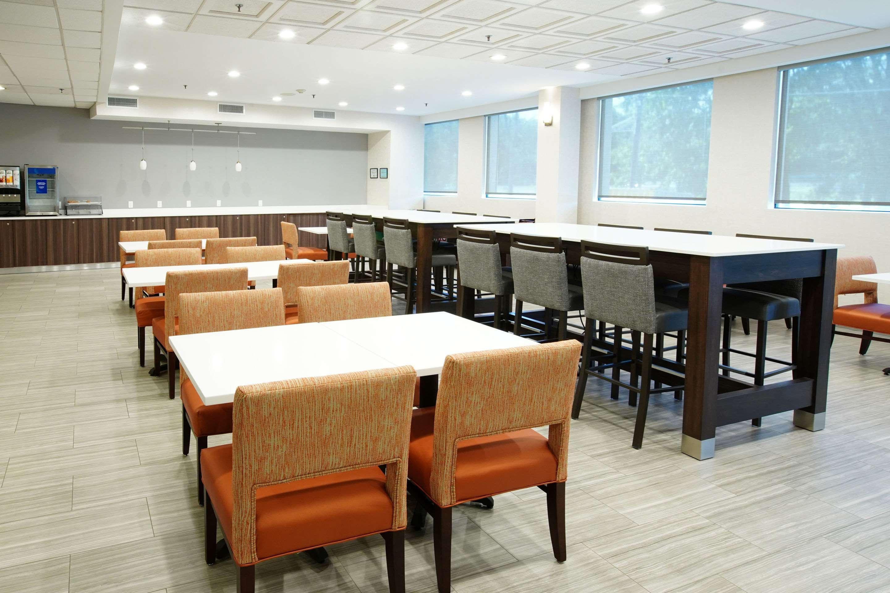 Best Western Paramus Hotel & Suites Exterior photo