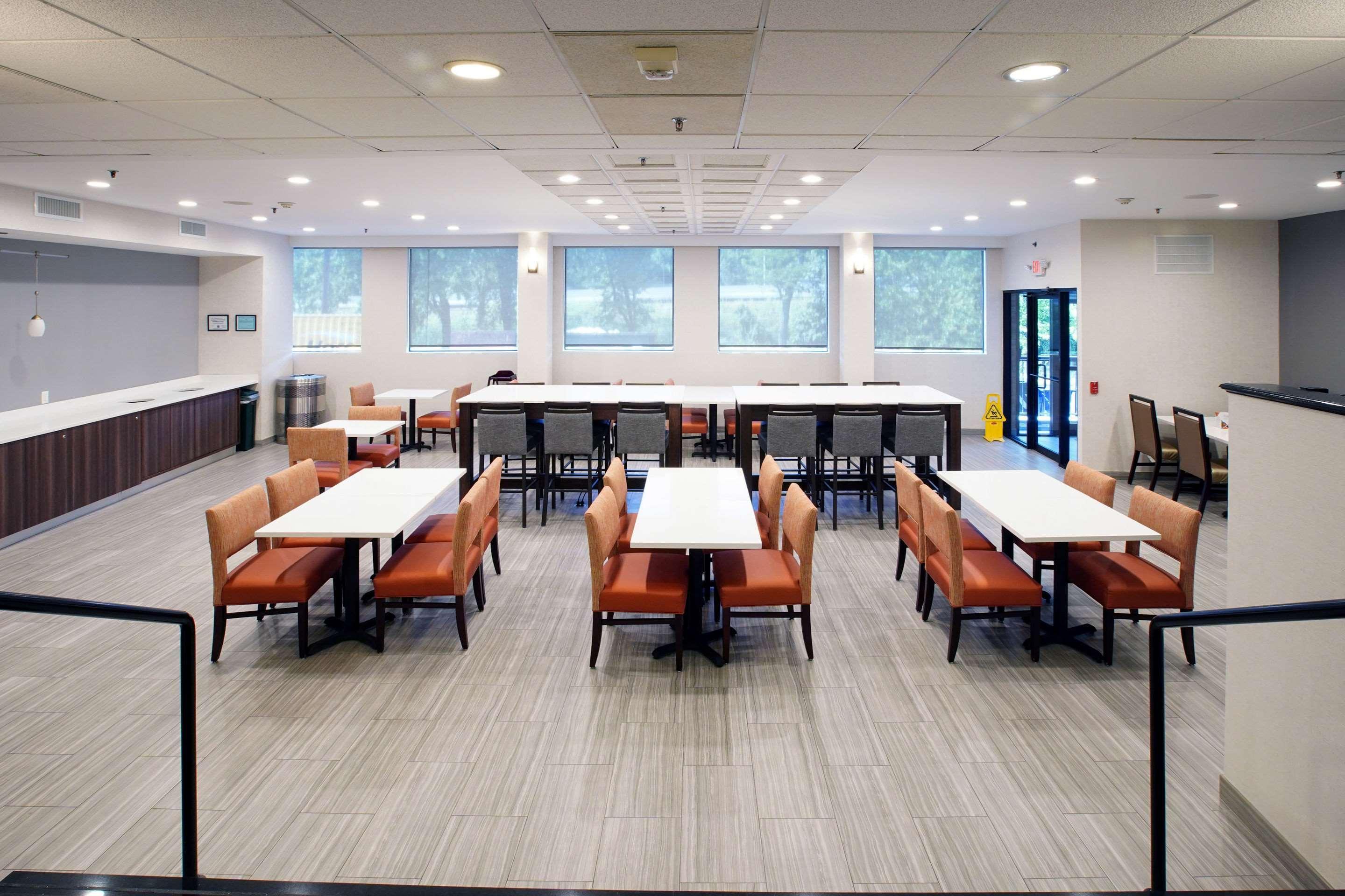 Best Western Paramus Hotel & Suites Exterior photo